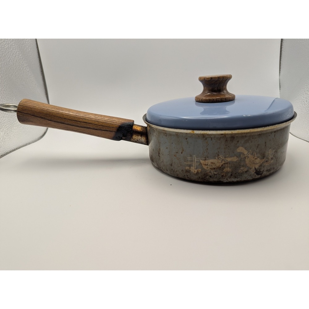Vintage Mirro Blue Saucepan 1 Qt Wood Handle Country Geese‎ Retro Cookware USA